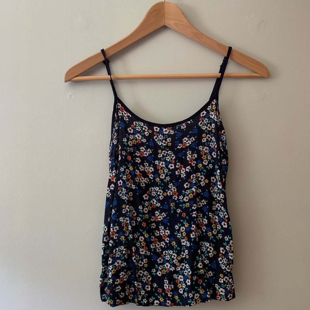 flowered tank - Picture 2 of 2